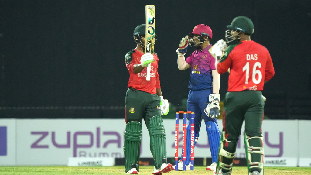 ২০৫ রান করেও আমিরাতকে হারাতে পারল না বাংলাদেশ